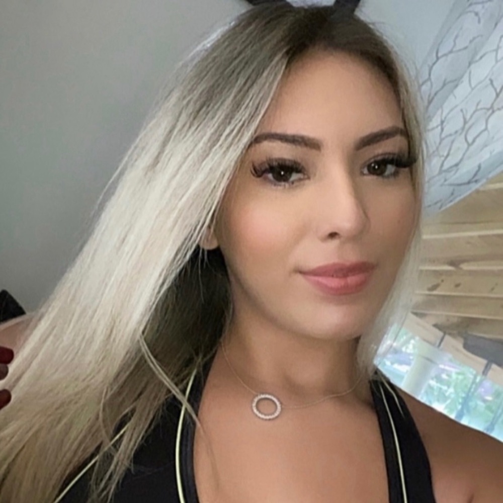 Meet your Posher, Nancy